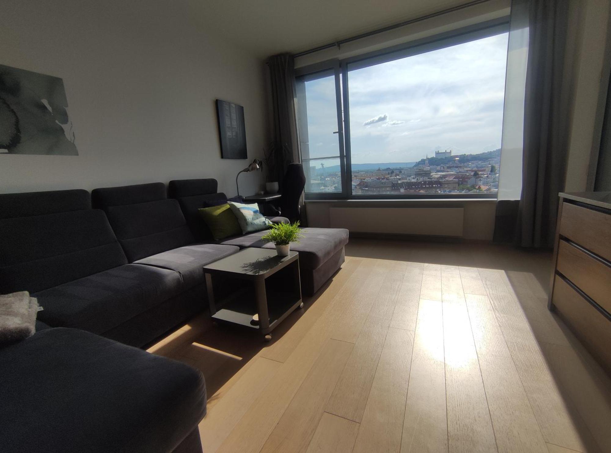 Cozy 2 Rooms Flat - Castle View Братислава Экстерьер фото
